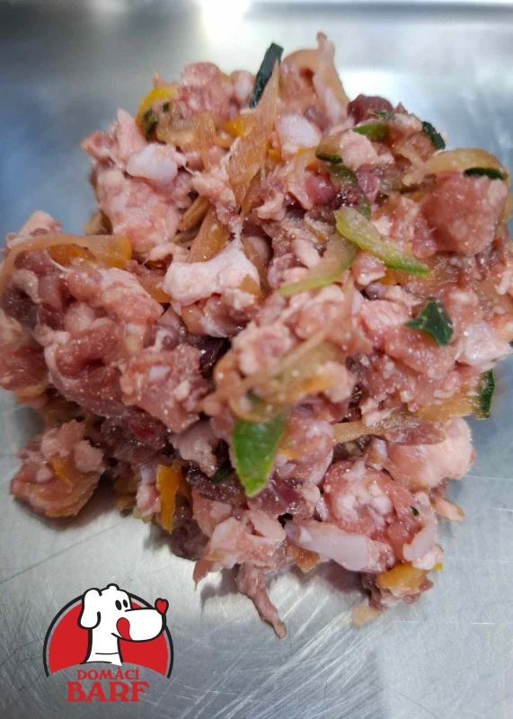 Farmářský vepřík se srdíčkem a zeleninou (500g)
